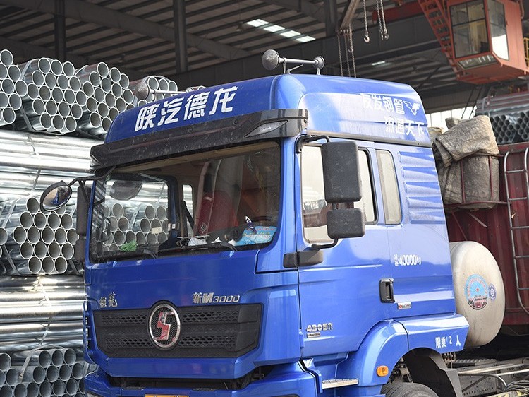 元宵節(jié)，大家都在熱熱鬧鬧過(guò)元宵，我們?cè)诿β邓拓洝賴(lài)嶅冧\鋼管